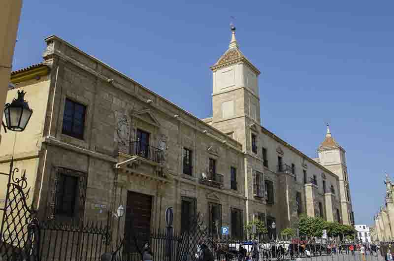 Córdoba 014 - palacio Episcopal.jpg